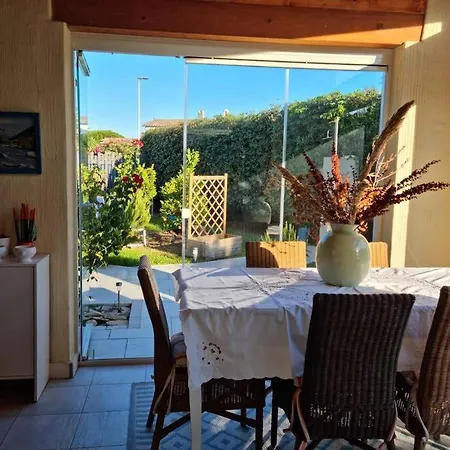 Dom wakacyjny Tea, Residenza Incantevole Con Giardino .